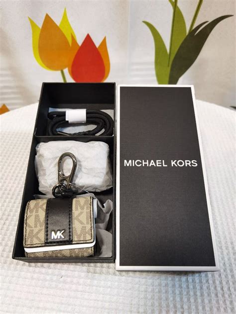 airpods pro case michael kors|Logo Clip Case For Apple AirPods® .